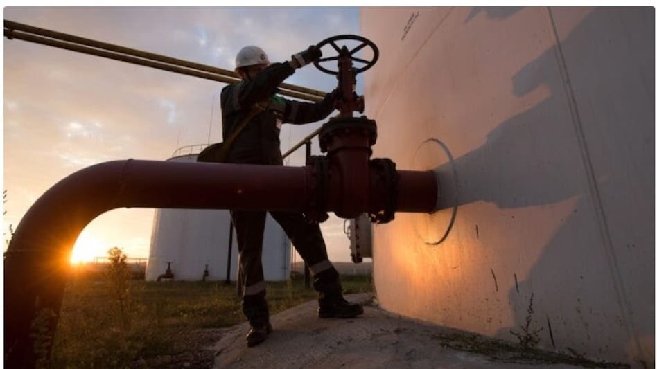 India could face $12 bn jump in oil bill if Russian crude imports stop: SBI report