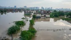 LiveDelhi-NCR rains: IMD issues red alert amid incessant downpour, parts of Delhi flooded
