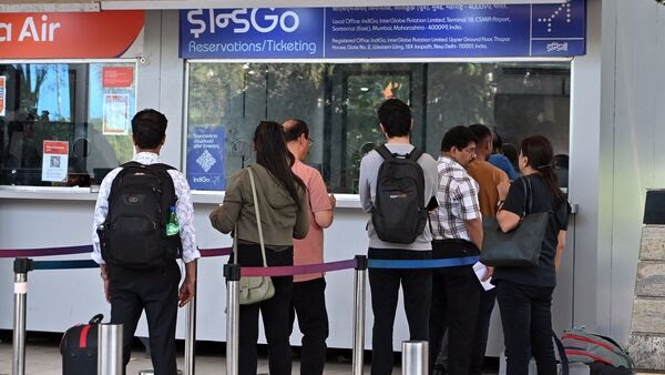 IndiGo Flights Cancellation Highlights: 3,000 bags to be returned by today, DGCA to take action on airline