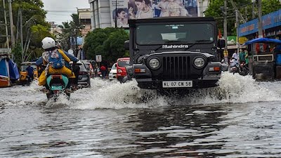 Monsoon sets foot in India: Heavy rain alert in Kerala, Tamilnadu orange alert in Delhi-NCR