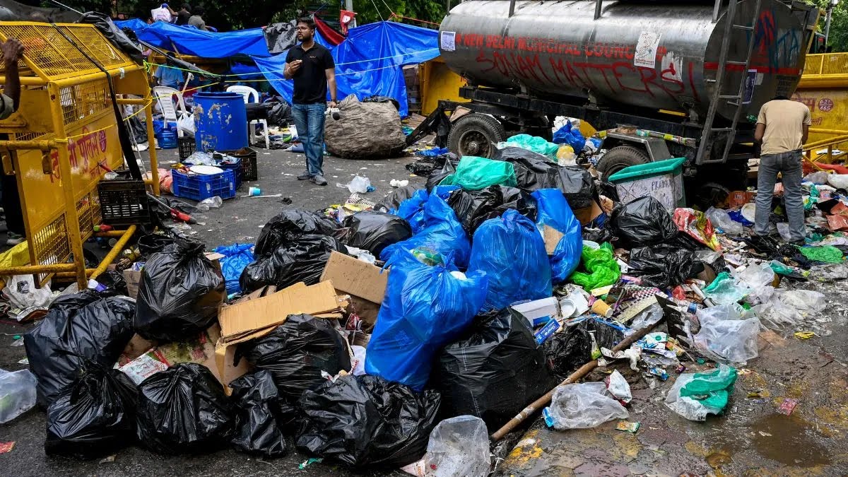 Around 500 NMDC workers deployed to clean up Janter Manter